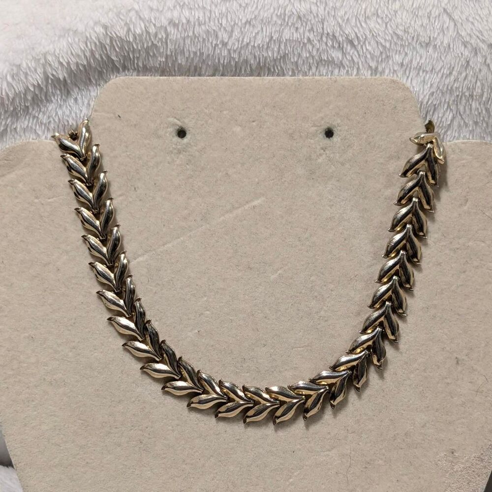 Vintage Chevron link collar necklace